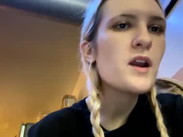 girl Live Cam Sex with blueeyez_whitedragon