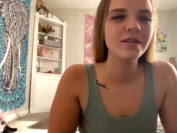 girl Live Cam Sex with olivebby02