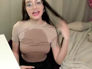 girl Live Cam Sex with bellaroggers