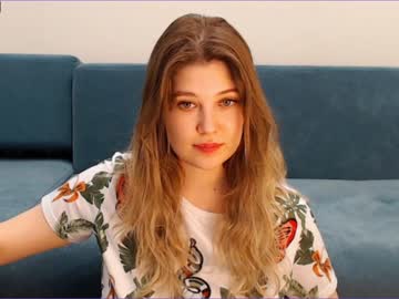 girl Live Cam Sex with milasweet18