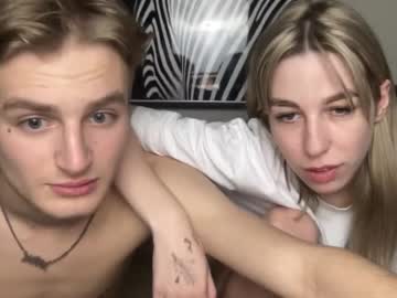 couple Live Cam Sex with emiliacrossford