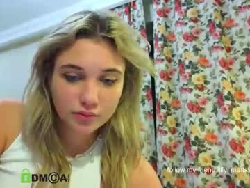 girl Live Cam Sex with miaa_kkk