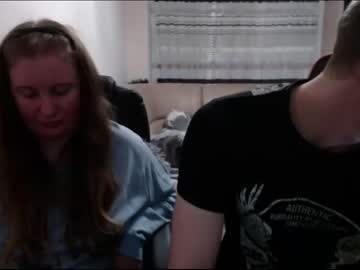 couple Live Cam Sex with jenisandpeter