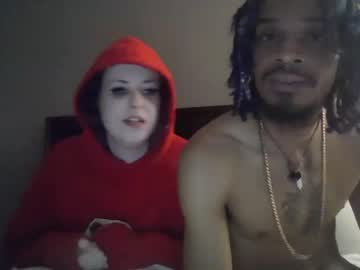 couple Live Cam Sex with lxrdhxkvgemvsterjuice