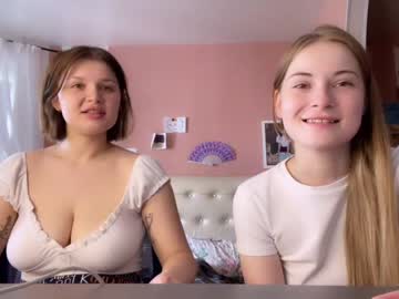 couple Live Cam Sex with angry_girl