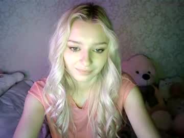 girl Live Cam Sex with kelly_mitch