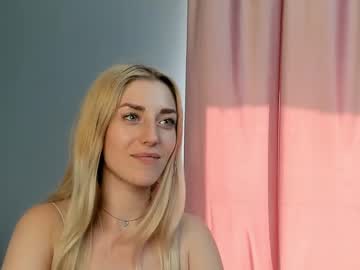 girl Live Cam Sex with lynngarney