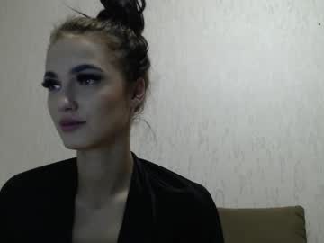 couple Live Cam Sex with lovely_milka