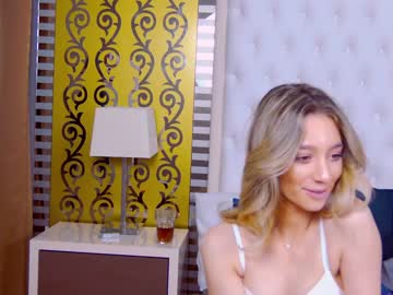 girl Live Cam Sex with haileycoles