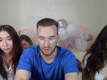 couple Live Cam Sex with gladanutiy