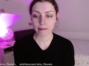 girl Live Cam Sex with mira_flowers