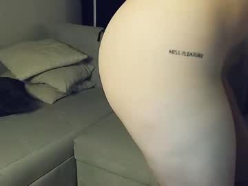 couple Live Cam Sex with ice_klio