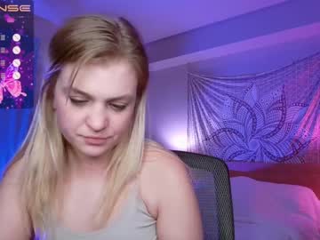 girl Live Cam Sex with notcutoutforthis