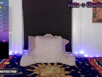 couple Live Cam Sex with charliexella