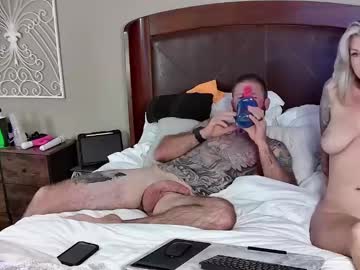 couple Live Cam Sex with bunnieandclyde13