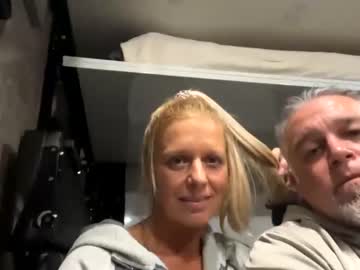 couple Live Cam Sex with milfanddilf247