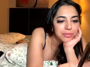 girl Live Cam Sex with luxcher