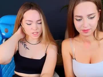 couple Live Cam Sex with top_twins