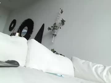 couple Live Cam Sex with thighgap1626