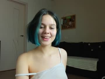 girl Live Cam Sex with addelin_moon