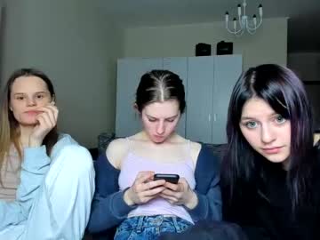 couple Live Cam Sex with sophie_and_rachelss