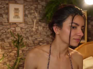 girl Live Cam Sex with urcutelinda