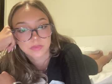 girl Live Cam Sex with kennaunlocked