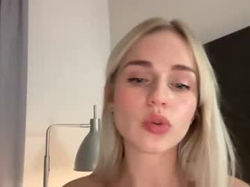 girl Live Cam Sex with alexagrayfreeforyou