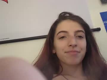 girl Live Cam Sex with firebenderbaby02