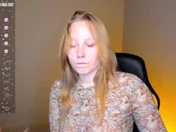 girl Live Cam Sex with kiraz_erchel