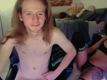 couple Live Cam Sex with halfandhalf645