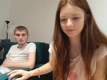 couple Live Cam Sex with two_hot69