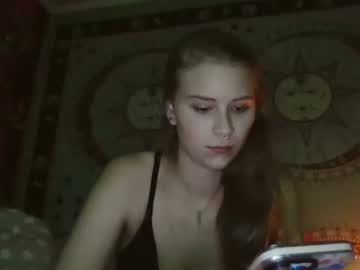 girl Live Cam Sex with stonerbabe1313