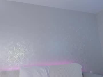 girl Live Cam Sex with evegoldie