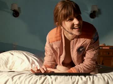 girl Live Cam Sex with claire_moulin