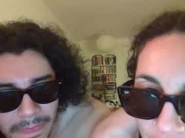 couple Live Cam Sex with piscesincapricorn