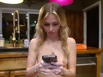 girl Live Cam Sex with emilystarxs