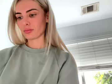 girl Live Cam Sex with shiasnow