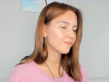 girl Live Cam Sex with flovvergirl