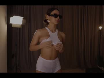 girl Live Cam Sex with asensse
