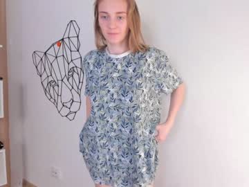 girl Live Cam Sex with valeridial