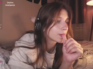 girl Live Cam Sex with sleepingsonya