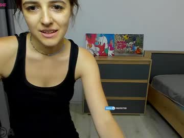 girl Live Cam Sex with bestiemirra