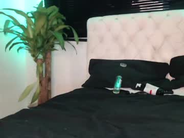 girl Live Cam Sex with loliitabrown