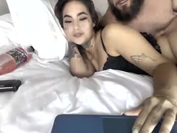 couple Live Cam Sex with xtika
