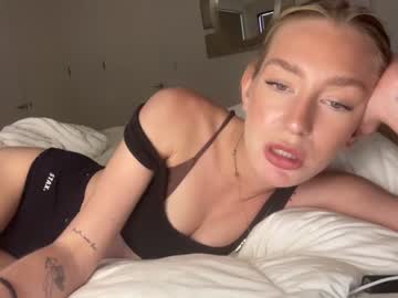 girl Live Cam Sex with funwithcharlotte