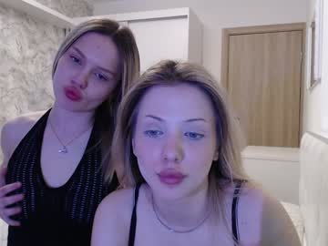couple Live Cam Sex with alice_nika