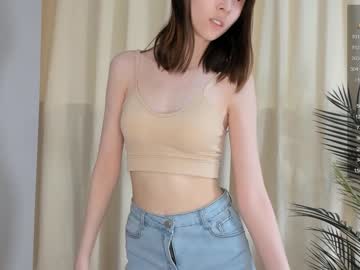 girl Live Cam Sex with edinaashfield