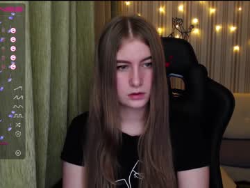 girl Live Cam Sex with minnie_olson_