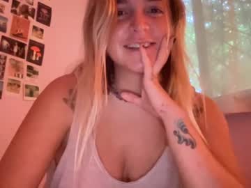 girl Live Cam Sex with lolaxxx726103